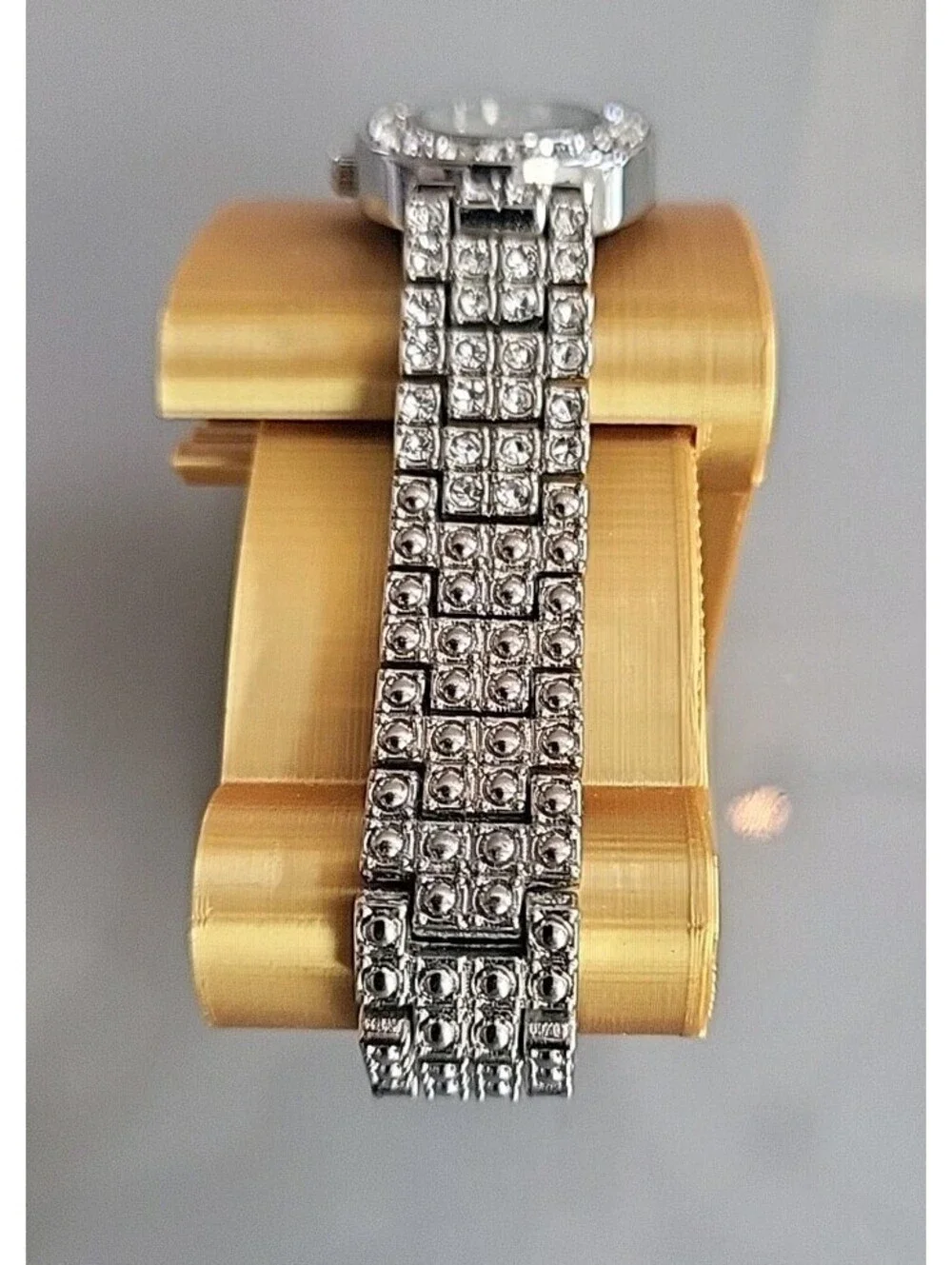 Cote D' Azur Womens Ladies Watch Silver with Gemstones Oval New Battery Working